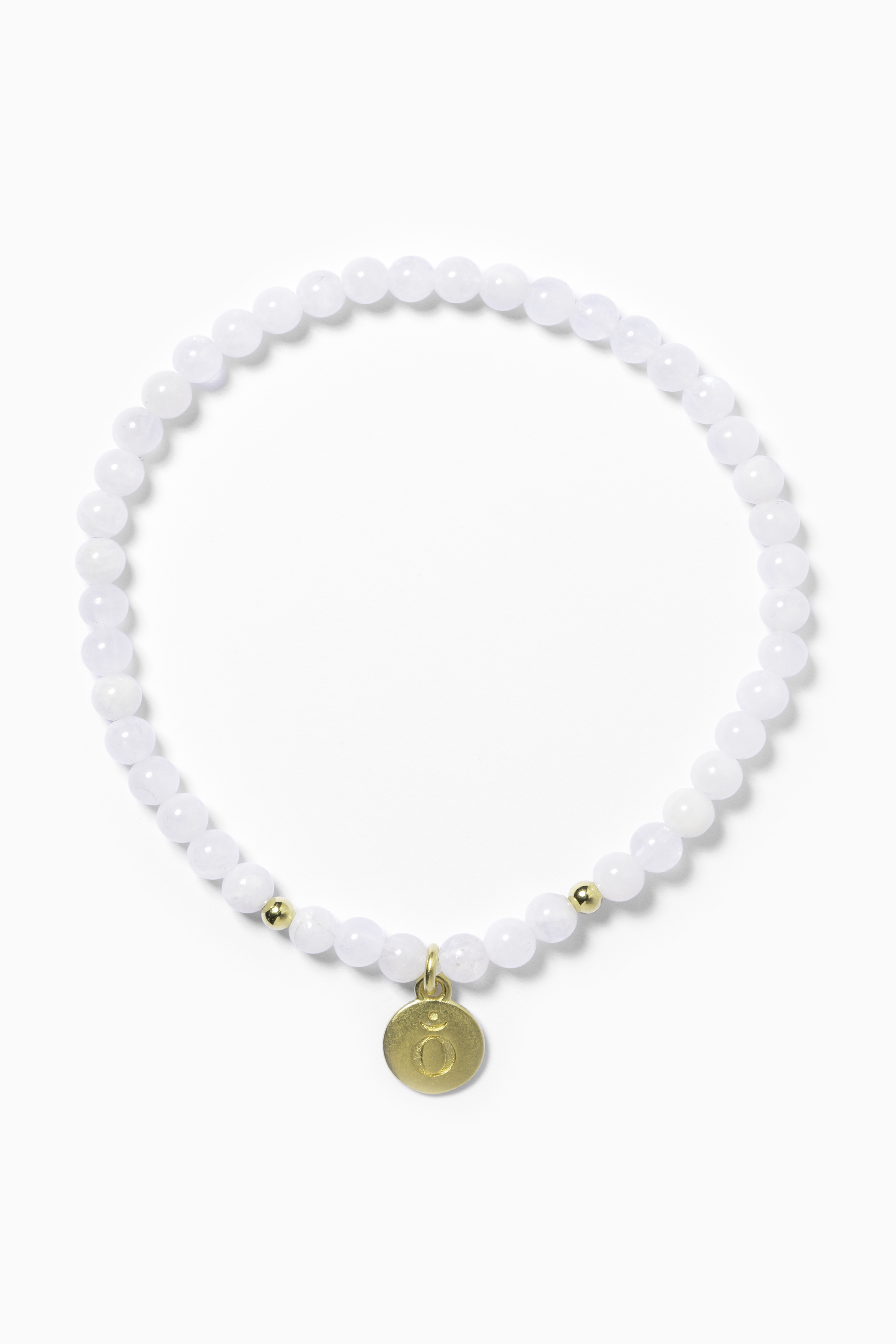 Filigranes Armband aus Mondstein mit Goldperlen und Goldanhänger